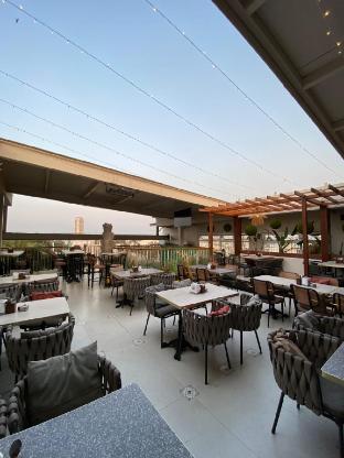 rox hotel