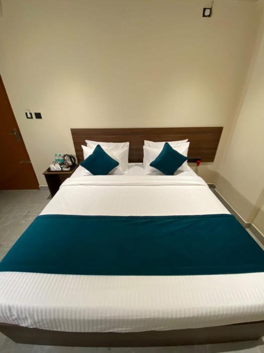 rox hotel