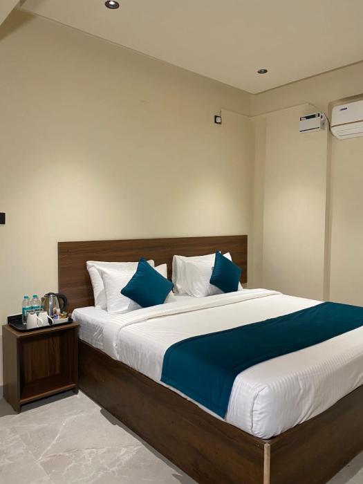 rox hotel