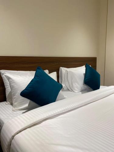 rox hotel