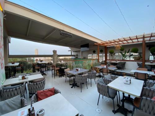 rox hotel