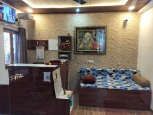 saket nikunj home stay vrindavan