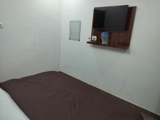 saket nikunj home stay vrindavan