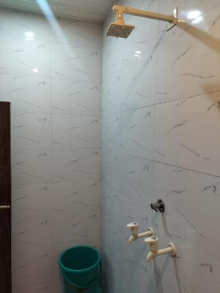 saket nikunj home stay vrindavan