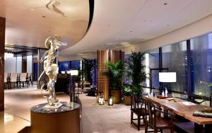 jinling hotel nanjing city center