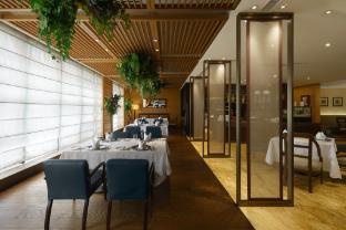 jinling hotel nanjing city center