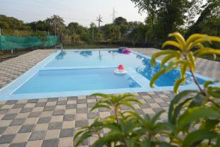 jay jalaram farm and restaurant