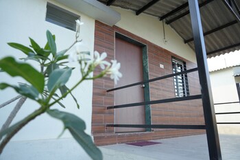 jay jalaram farm and restaurant