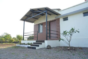 jay jalaram farm and restaurant