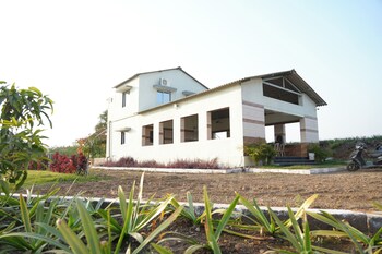 jay jalaram farm and restaurant