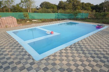 jay jalaram farm and restaurant