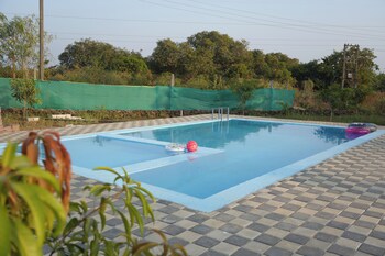 jay jalaram farm and restaurant