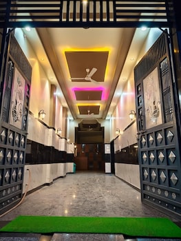Hotel Bhawani,,2 star