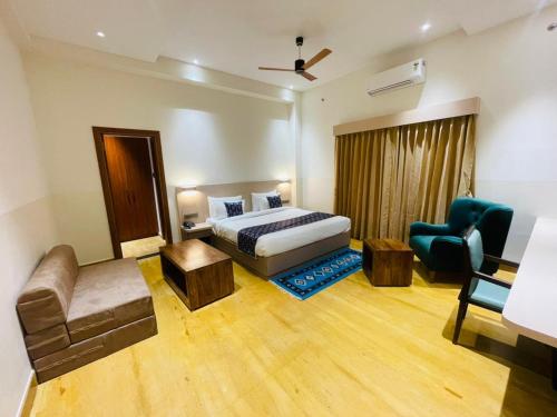 the grand fateh resort and spa