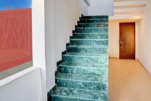 hotel o bhavya inn