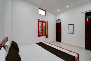 hotel o bhavya inn