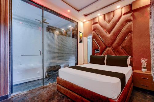 Hotel O Mount Stay,,4 star