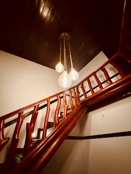 Stone Carving Resort,,3 star