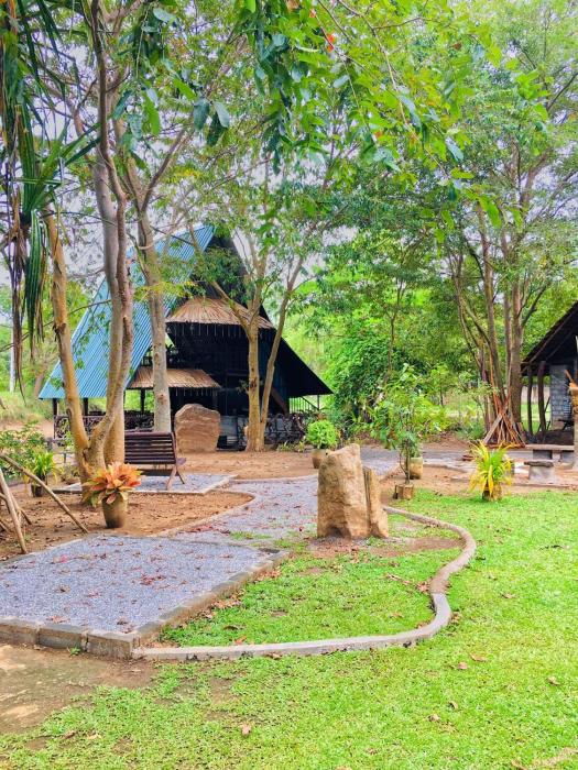 stone carving resort