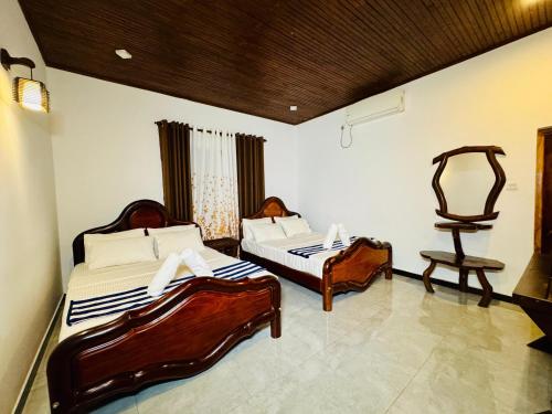 stone carving resort