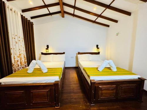 stone carving resort