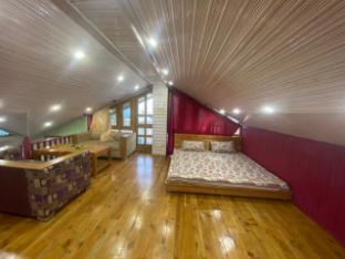 ahilya malhotra homestay