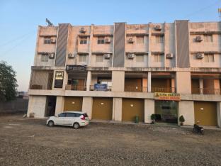 namo narayan guest house