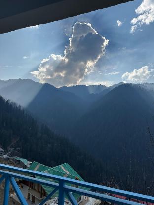 the blue mont sojha
