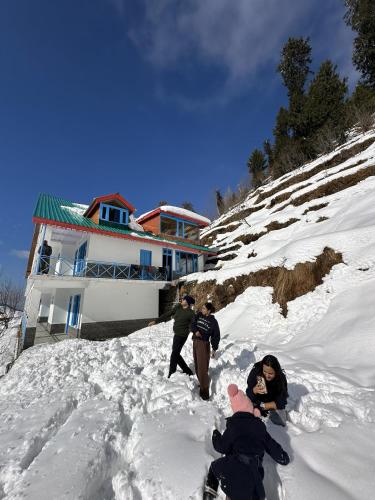 the blue mont sojha
