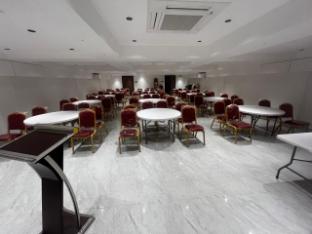 Hotel Stoneleaf,,3 star
