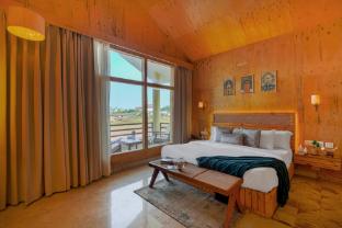 manovan resort