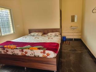 hotel blue moon