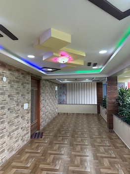 Hotel Blue Moon,,2 star