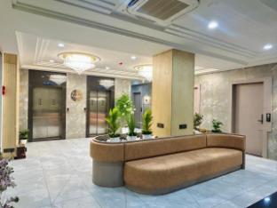the grand platinum hotel