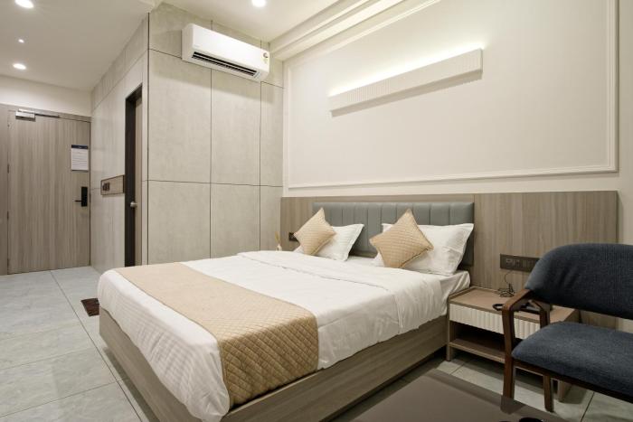 the grand platinum hotel
