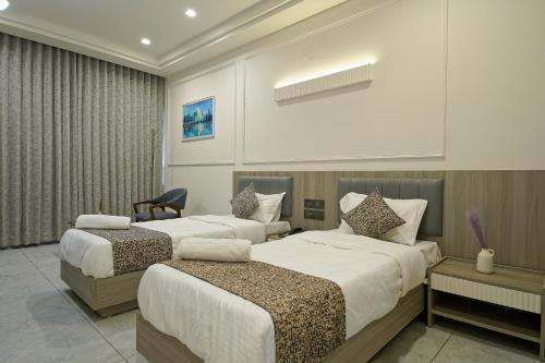 the grand platinum hotel