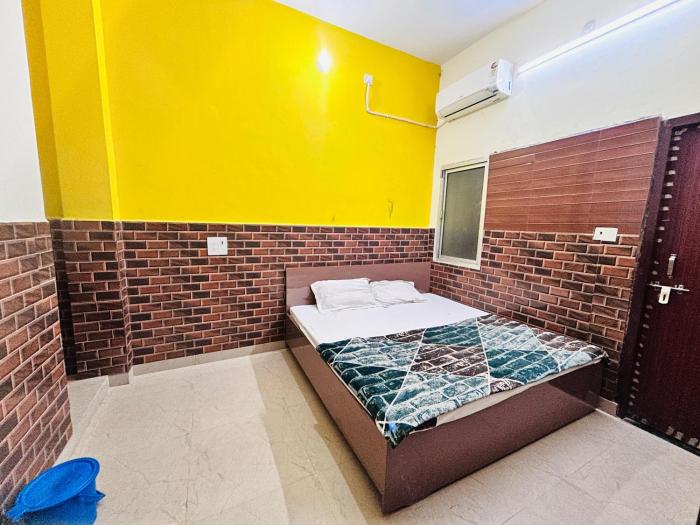 shri radhe krishna ji guest house