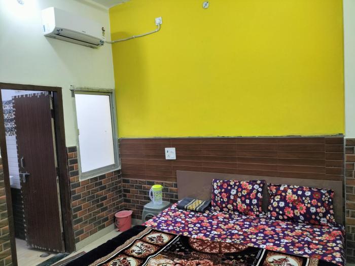 shri radhe krishna ji guest house