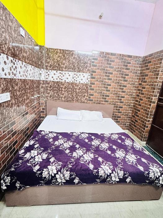 shri radhe krishna ji guest house