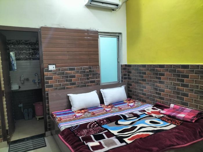 shri radhe krishna ji guest house