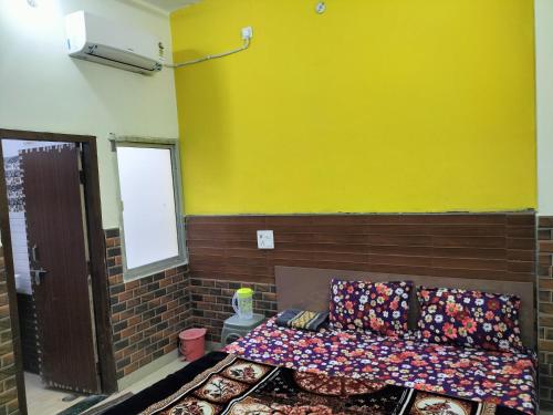 shri radhe krishna ji guest house