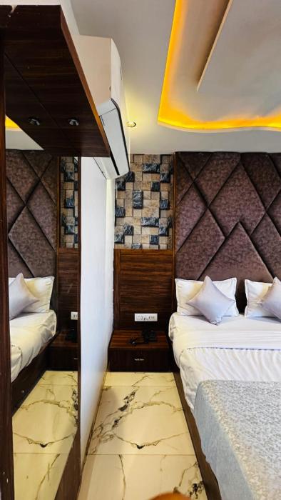 hotel lotus park