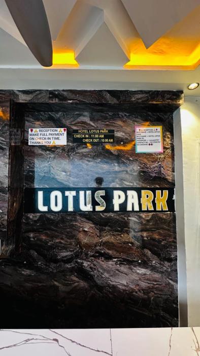 hotel lotus park