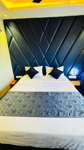 hotel lotus park