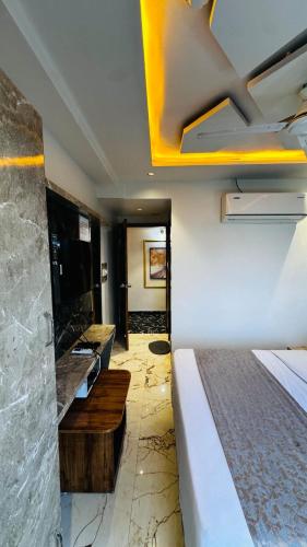 hotel lotus park