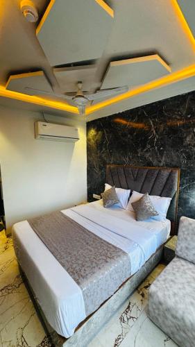 hotel lotus park
