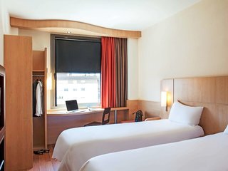 ibis barcelona mollet