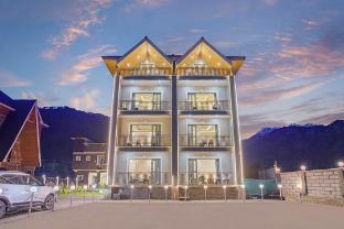 hotel falcon heights