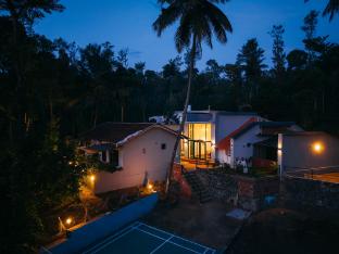 Nila By Raho - Secluded Villa With Estate View,,4 star