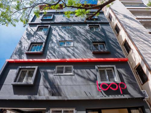 Loop By Zolo Indiranagar, Bangalore,,3 star